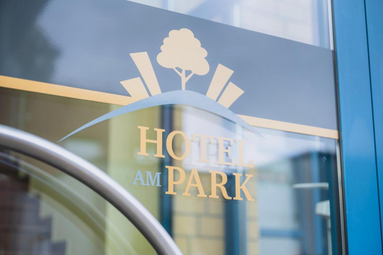 Hotel Am Park Hückelhoven Exterior foto
